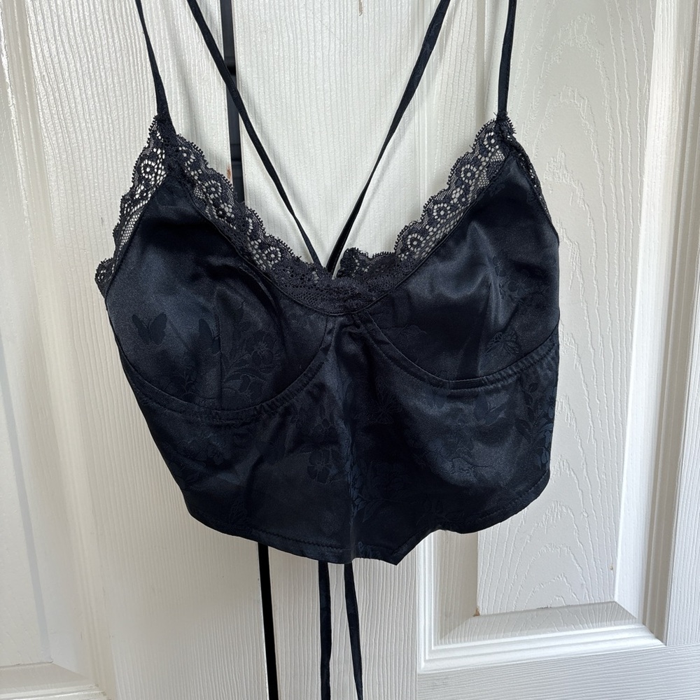 PacSun Black Lace Trim Crop Top